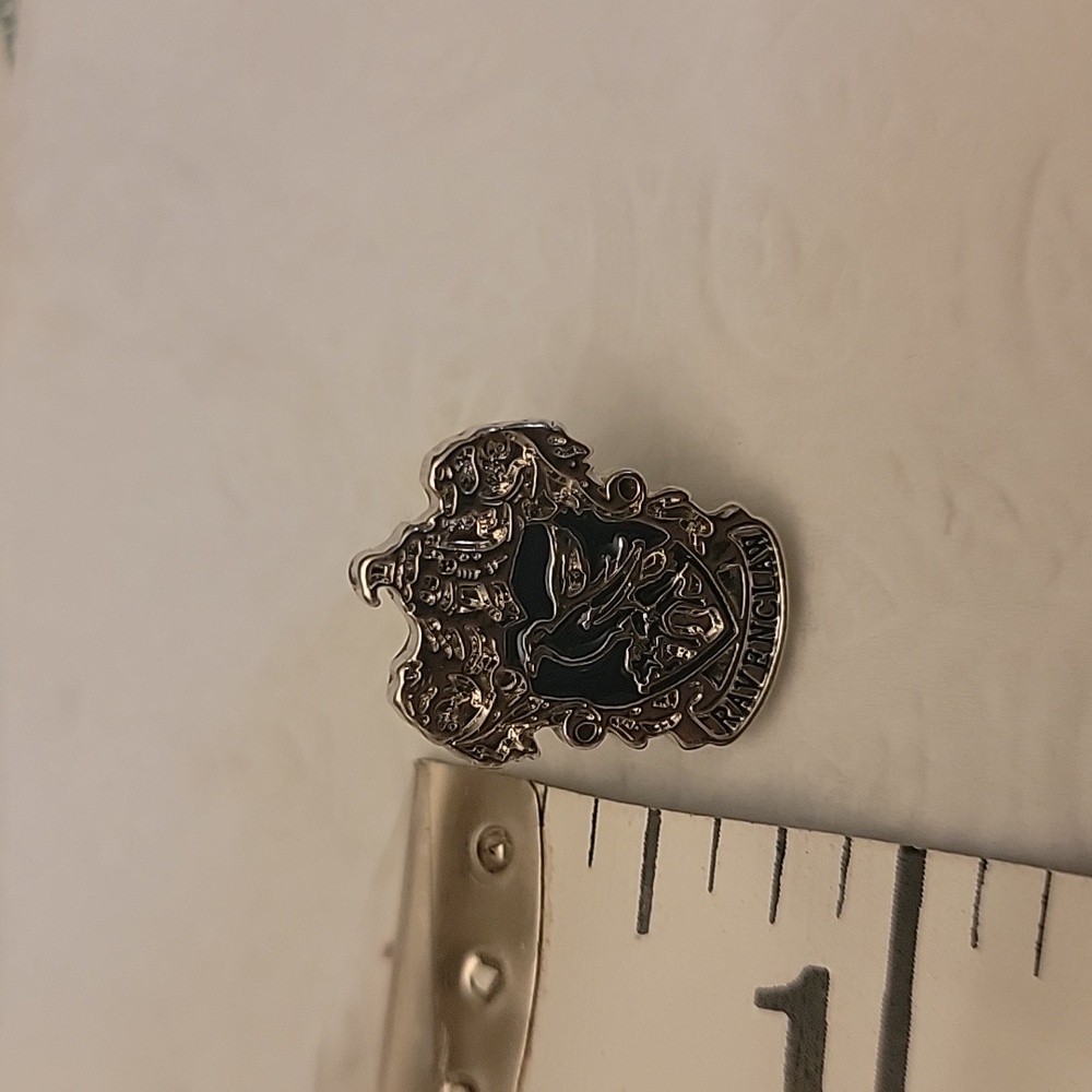 Ravenclaw Crest Lapel Pin - Picture 3 of 3